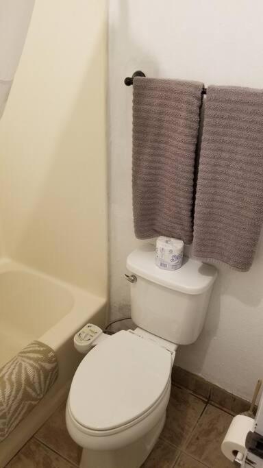 Hotel 5 Beds & 3 Baths Sleeps 11 Hotel Room Suite 102 Booking Stillwater Εξωτερικό φωτογραφία